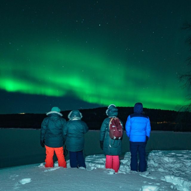 Rovaniemi: Small Group Aurora Hunt-full money back guarantee - Winter clothes and boots: helpful if you don’t already have gear