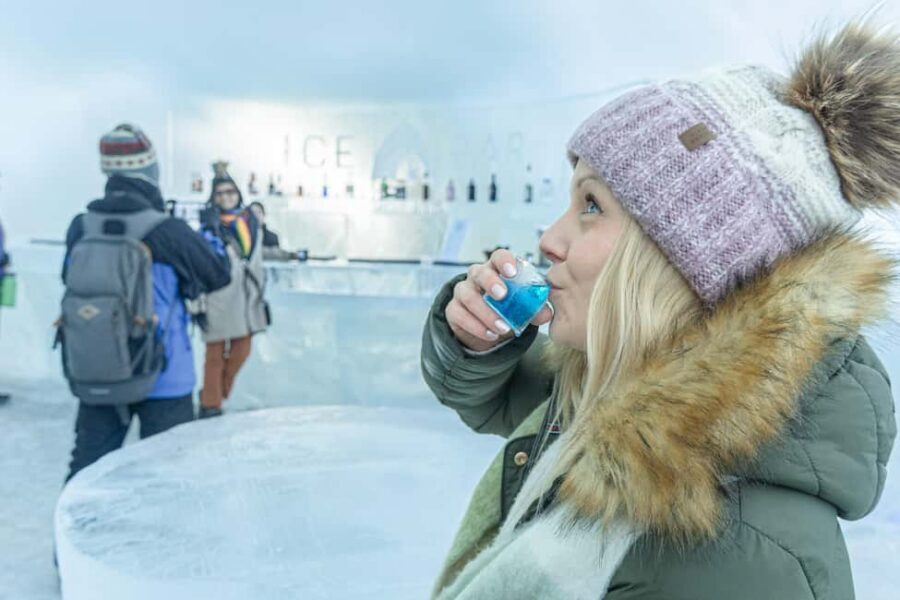Rovaniemi: Snow Hotel Tour and Ice Restaurant Dinner - Key things to know before you go