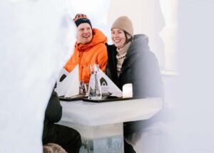 Rovaniemi: Snow Hotel Tour and Ice Restaurant Dinner - How the timing works: pickup points and dinner seatings
