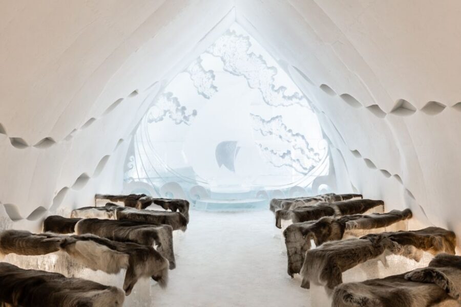 Rovaniemi: Snow Hotel Tour with Food by the Fire - Bonus winter play: kick sledding and the tobogganing hill
