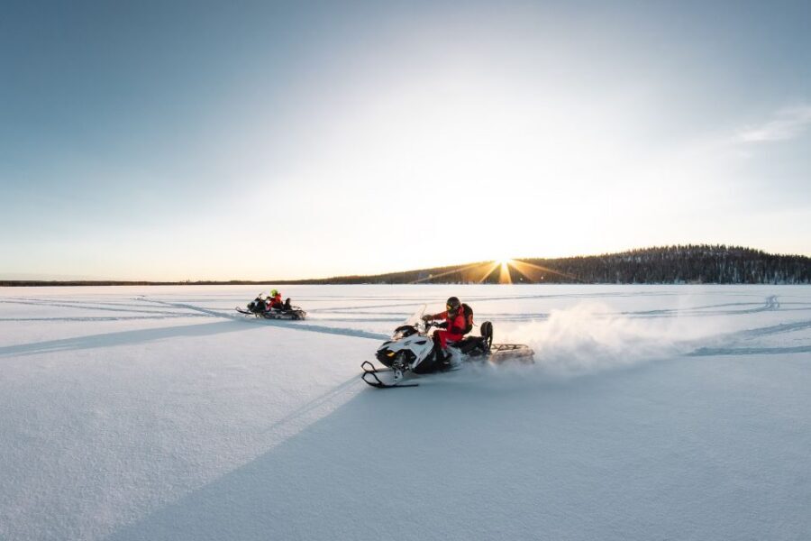 Rovaniemi: Snowmobile and Ice Fishing Adventure with Lunch - From Safartica Office to the Wilderness: How the 5-Hour Flow Feels