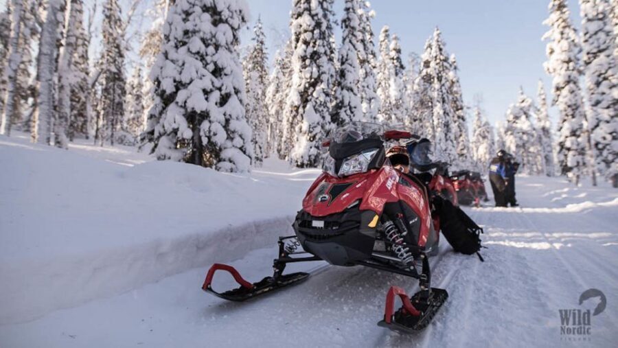 Rovaniemi: Snowmobile Safari into the Arctic Circle Forest - Where you start in Rovaniemi (and why the meeting point helps)