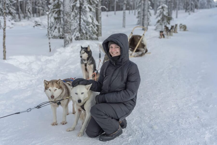 Rovaniemi: Snowmobile Safari, Reindeer & Husky Sleigh Ride - Gear Up in Rovaniemi: What Happens Before You Sit on Anything