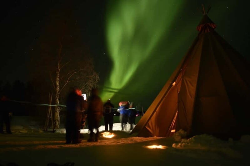 Rovaniemi: Snowtrain to Northern Lights Camp - Key things that make this snowtrain evening work