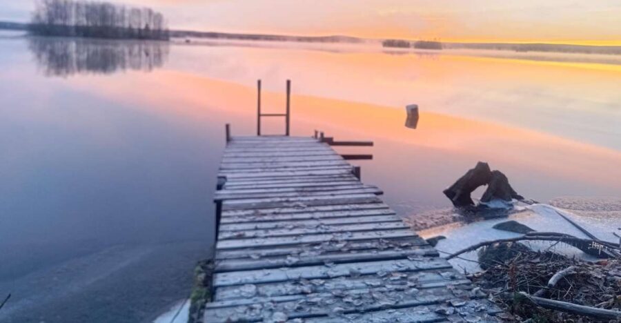 Rovaniemi: Traditional Sauna and Ice Swimming Experience - Hot-to-cold benefits: what to expect in your body (and why it works)