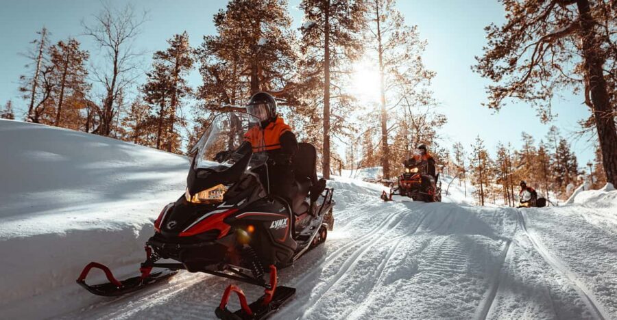 Saariselkä: Snowmobile Ride with Hot Drinks - Entering Lapland on a Snowmobile, Not Just Watching It