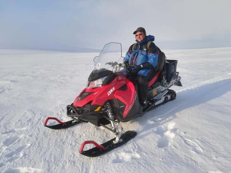 Saariselka: Snowmobile Safari on Tundra with BBQ - Passenger vs driver: rules, swapping, and solo driving add-ons