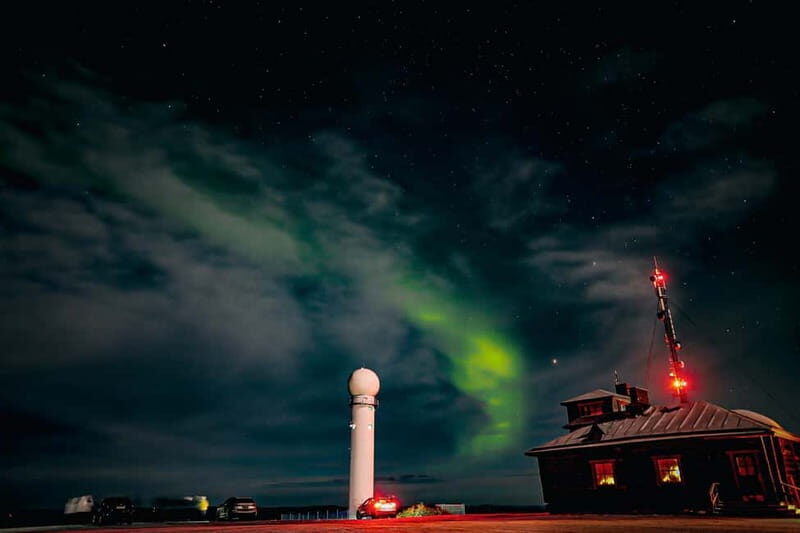 Saariselkä,Kakslauttanen: Aurora Hunting & Photography Tour. - Weather Reality: Clouds, Light Pollution, and the Plan B