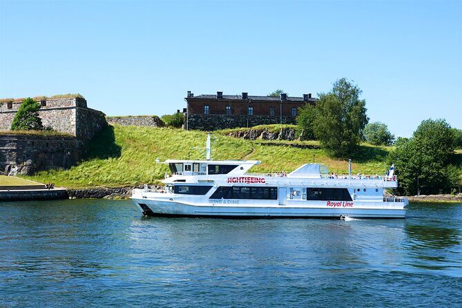 Sightseeing Cruise in Archipelago of Helsinki - Price and value: $33.64 for a lot of water time